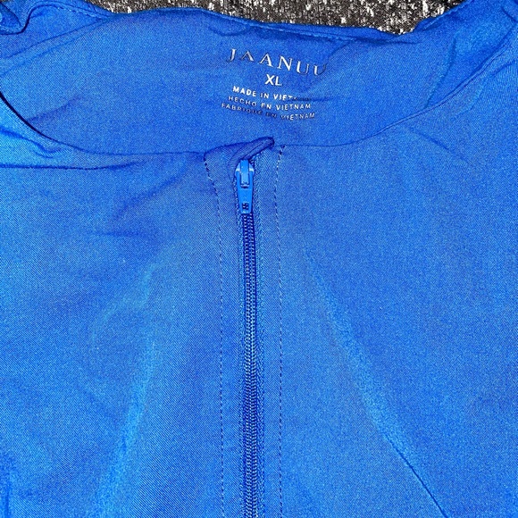 JAANUU Royal Blue Scrub Set size XL - Picture 3 of 6